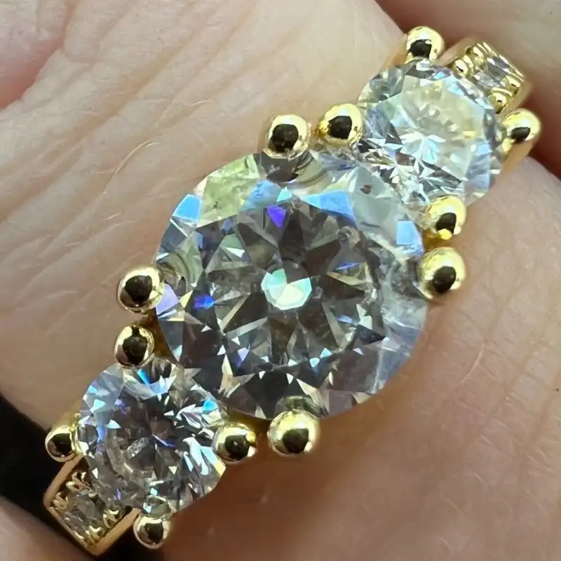 /public/photos/live/262 (4).webp